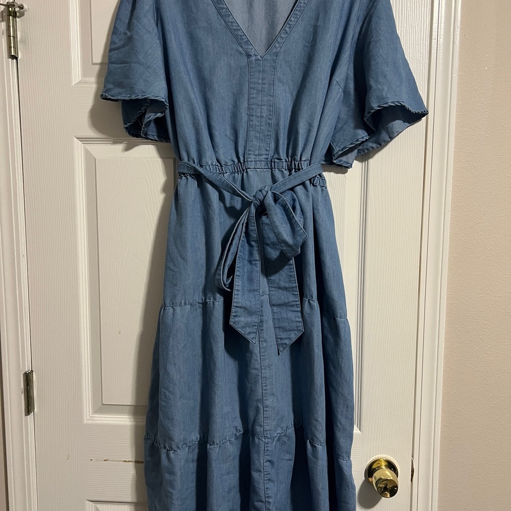 Chic Denim Maxi Dress with Tie Waist